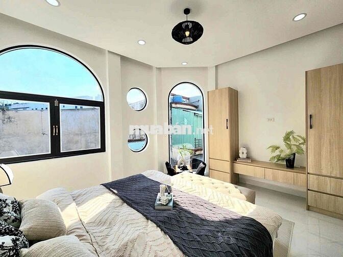 Bán nhà  mới gần khu tên lữa ,  3 tầng 50m2 5,3 tỷ . thông số đẹp