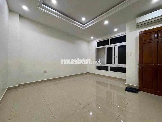 PHÒNG CỬA SỔ FULL MÁY LẠNH 866 Quốc Lộ 13- DỌN VÀO NGAY