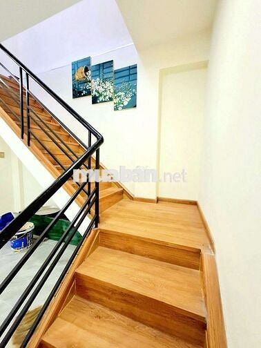 Mặt tiền quận 11 phan xich long 3.60m x 20m 82m2