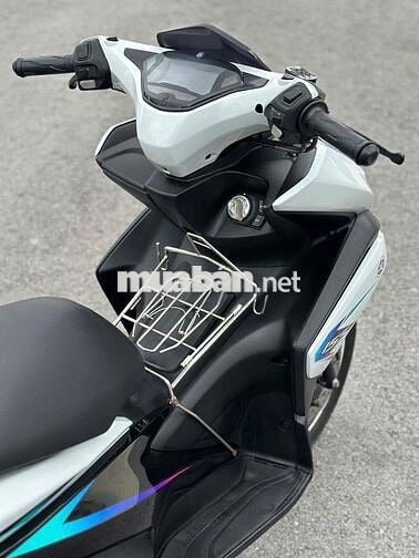 Yamaha NVX 155  Smartkey phanh ABS