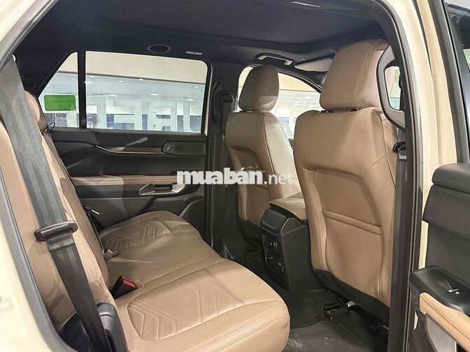 Everest Titanium 1 Cầu 2023 Xe Chuẩn Đẹp Ford Bán