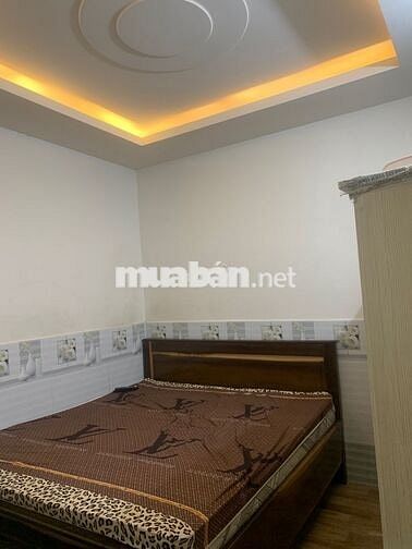 NHÀ LẦU TRỆT DT KHỦNG 110M2 SÂN XE HƠI ĐG NGAY LÊ HỒNG PHONG DĨ AN