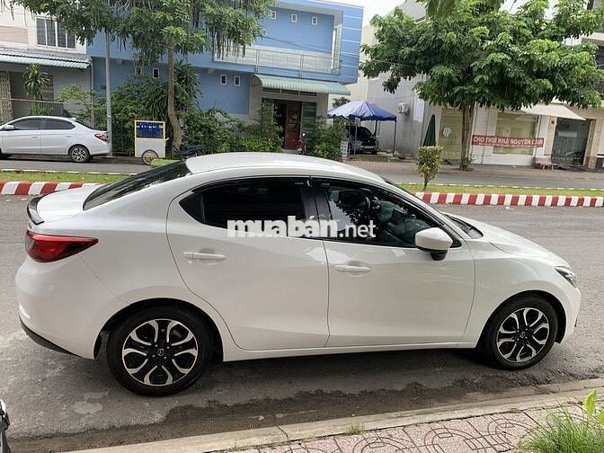 Mazda2 2017 Trắng 119.000 km