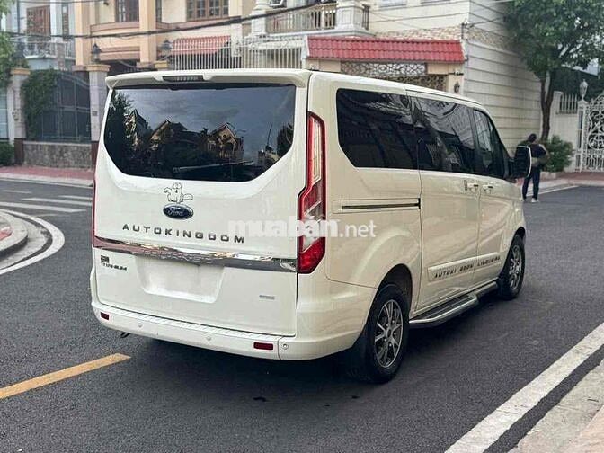 Tourneo Limousine bản Cao Cấp Xe Đẹp Đi Rất Ít
