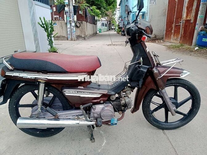Honda Dream lùn Astrea Nâu