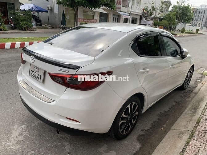 Mazda2 2017 Trắng 119.000 km