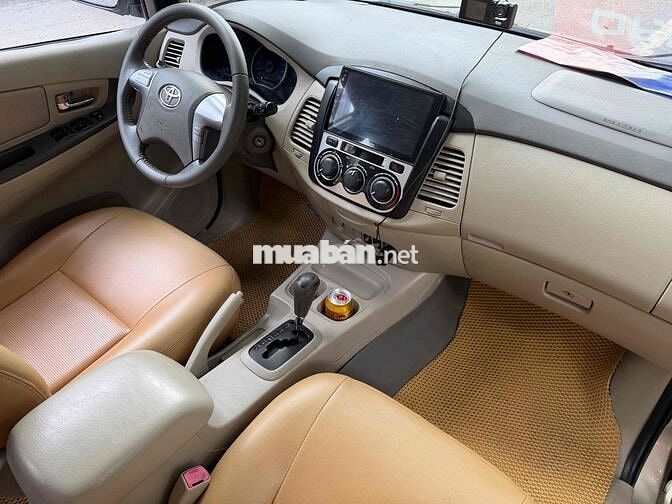 Toyota Innova 2014 số at fom mới zin chất đẹp