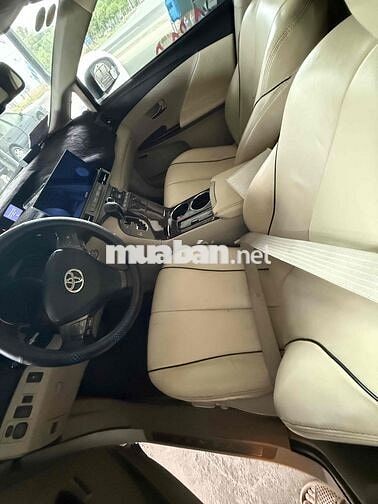 Toyota Venza 2.7 AWD Trắng