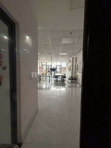 Cho thuê tòa nhà làm văn phòng khu Lê Quang Định giao Nơ Trang Long
