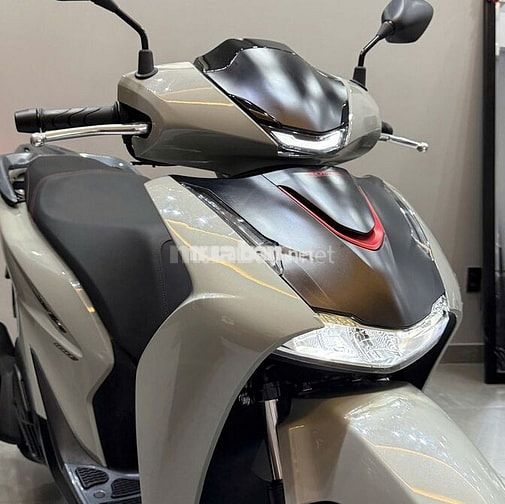 Honda SH160i ABS 2026 Xám 300 km
