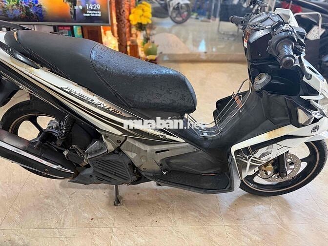 Yamaha Nouvo LX Trắng đen