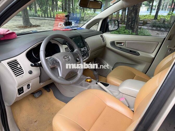 Toyota Innova 2014 số at fom mới zin chất đẹp