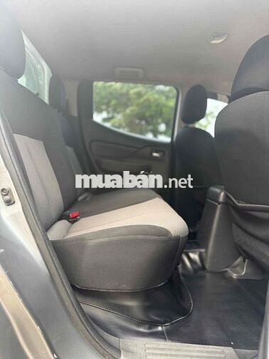 Mitsubishi Triton 2017 Xám 140000 km