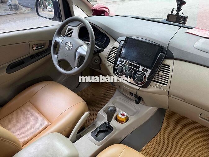 Toyota Innova 2014 số at fom mới zin chất đẹp