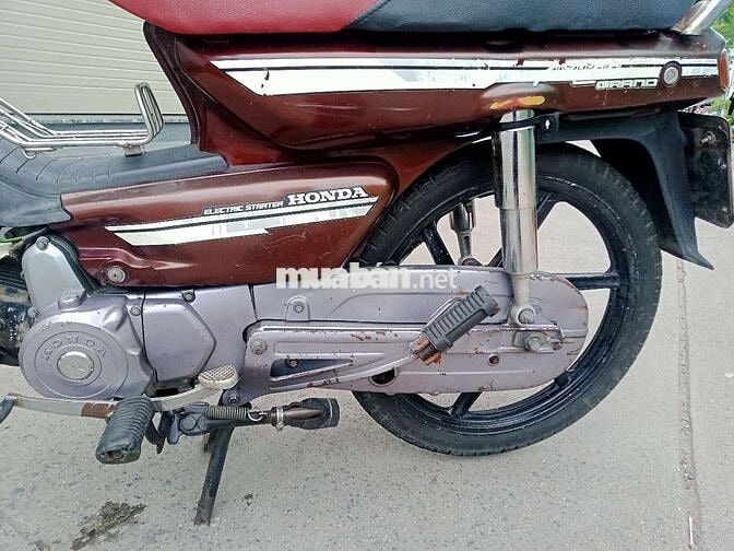 Honda Dream lùn Astrea Nâu