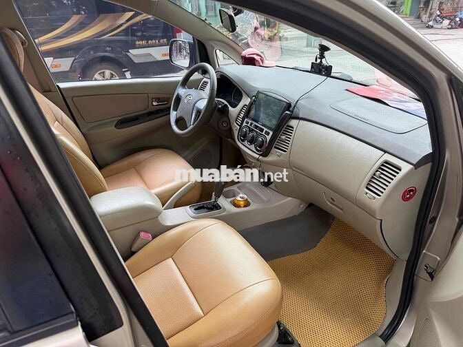 Toyota Innova 2014 số at fom mới zin chất đẹp