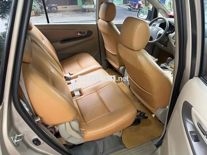 Toyota Innova 2014 số at fom mới zin chất đẹp