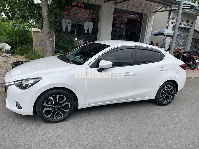 Mazda2 2017 Trắng 119.000 km
