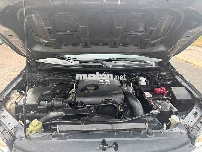 Mitsubishi Triton 2017 Xám 140000 km