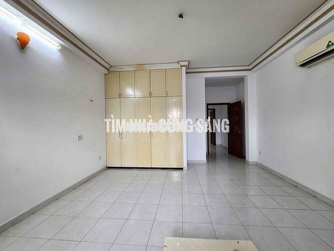 CHO THUÊ NHÀ 3 TẦNG 2 MẶT TIỀN KHU BÊN SÔNG P. HBC GIÁ RẺ CHỈ 17 TR