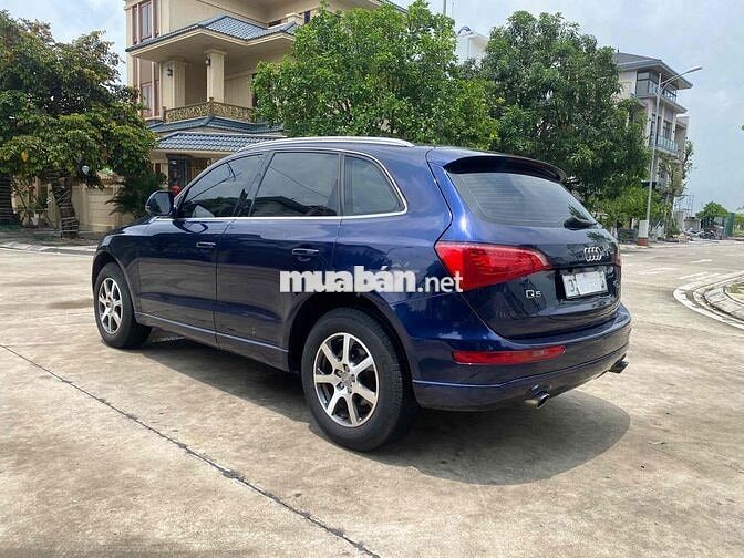 Audi Q5 2011 Xanh