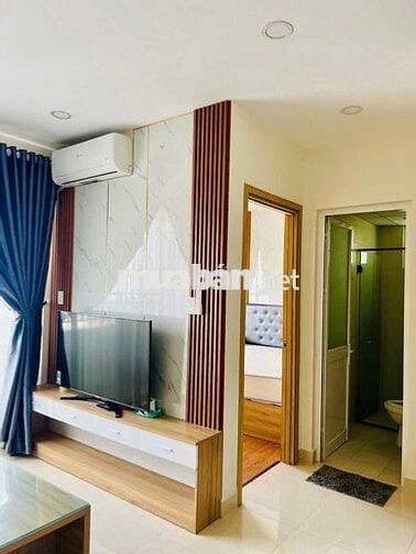Căn 2PN Đầy đủ nội thất Cần bán; Chỉ 2,150 tỷ. LH Hương Xem nhà.