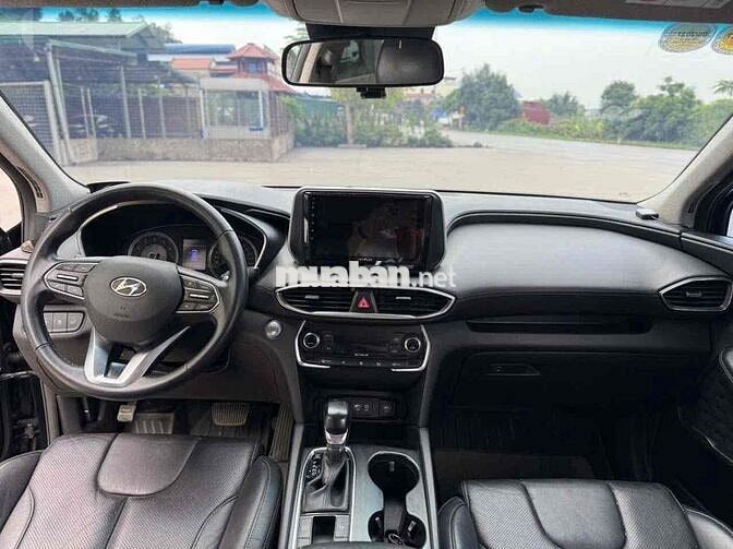 Hyundai SantaFe 2018 Tiêu Chuẩn Đen