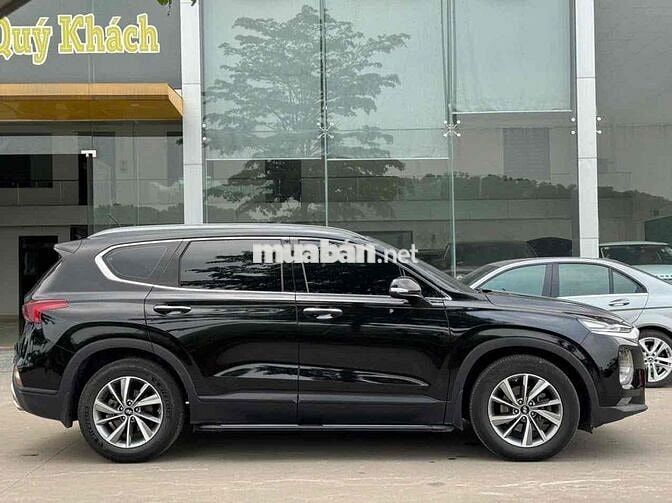 Hyundai SantaFe 2018 Tiêu Chuẩn Đen