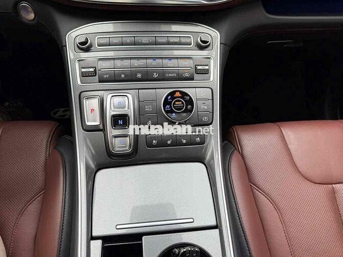 Hyundai Santafe Cao cấp nhất Đen 69000 km