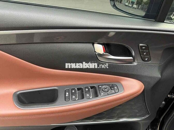 Hyundai Santafe Cao cấp nhất Đen 69000 km