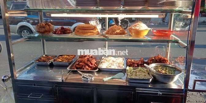 CẦN NAM, NỬ PHỤ QUÁN CƠM TẤM VĨA HÈ