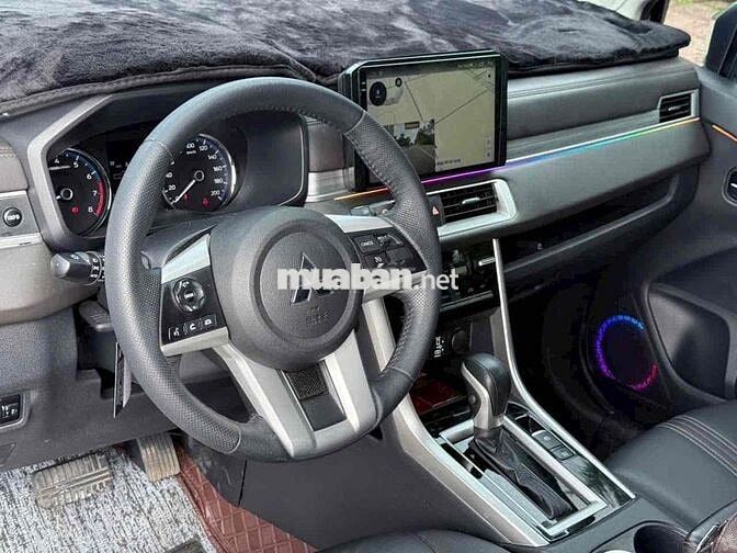 Mitsubishi Xpander 2024 Premium 1.5 AT - 59000 km