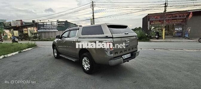Ford XLT số sàn 2 cầu full 2016 Odo 9,8v