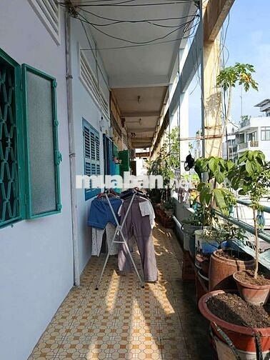 CHUNG CƯ LẦU 2 - TRẦN HƯNG ĐẠO - 110M2 - SỔ VUÔNG - NHỈNH 3 TỶ. 