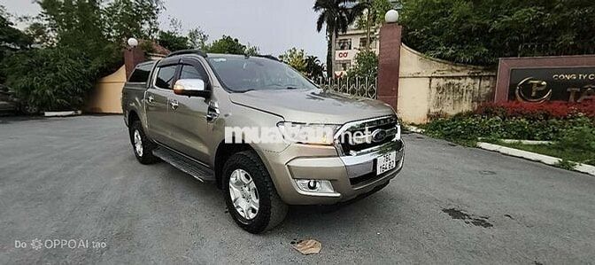 Ford XLT số sàn 2 cầu full 2016 Odo 9,8v