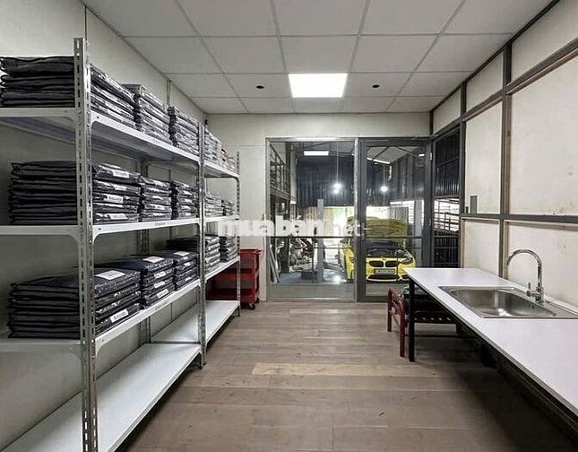 Cho thuê kho Phạm Hữu Lầu – 200m2 + 100m2 gác – có văn phòng