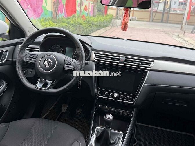 MG MG5 2024 Trắng 51175 km