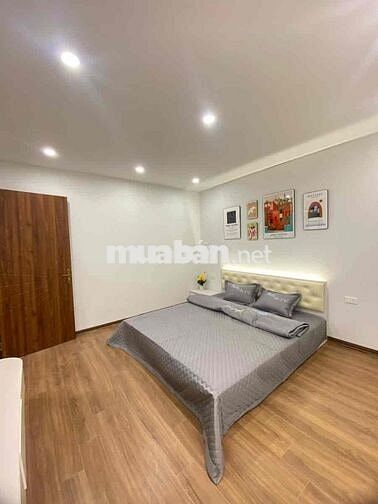 Bán tập thể mặt phố Thi Sách 80m, 2PN, sát Phố Cổ, ô tô đỗ cửa
