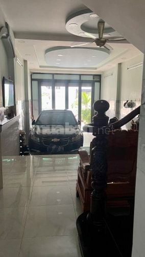 Nhà mặt tiền đường 27 phường Bình Phú cần bán.