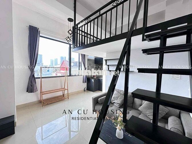 Phòng Gác Cửa Sổ To - Gần Lotte, UFM, TDT, gần Nguyễn Thị Thập