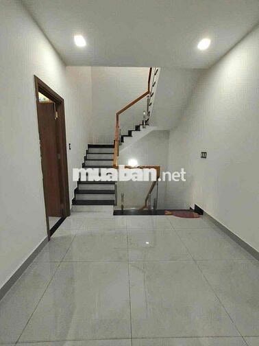 Cho thuê nhà trục đường chính khu nhà ở thương mại Phú Mỹ