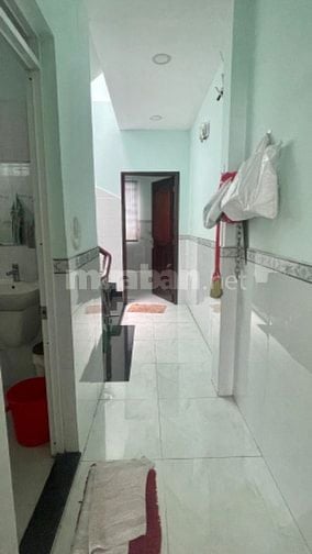 Nhà mặt tiền đường 27 phường Bình Phú cần bán.