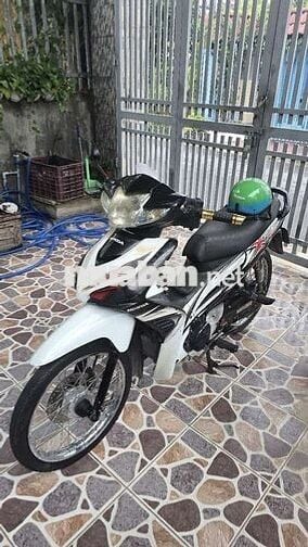 Honda Wave RSX 2011 Trắng đen