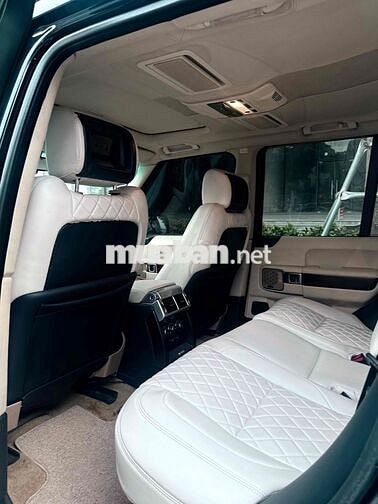 Land Rover Range Rover Đen 5 chỗ