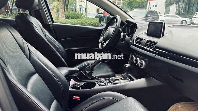 Mazda 3 Sedan 2015 1.5AT Bạc