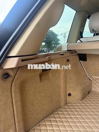 Land Rover Range Rover Đen 5 chỗ