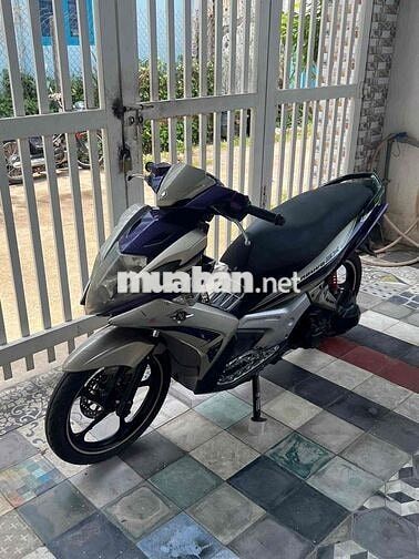 Yamaha Novou 5 fi Tím, Bạc