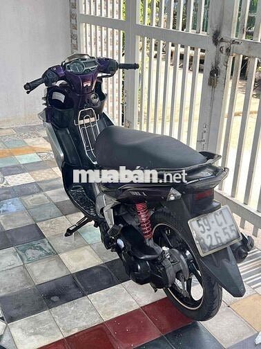 Yamaha Novou 5 fi Tím, Bạc