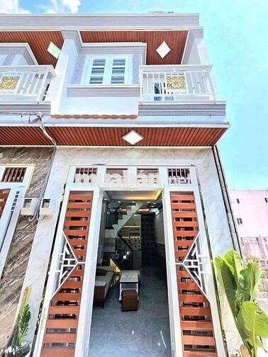 Nhà Nội Thất thất mới đường huỳnh Tấn phát 30m2.