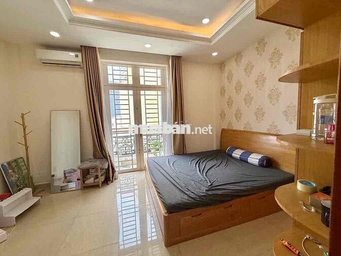 SIÊU PHẨM 4 TẦNG SÁT PHẠM VĂN ĐỒNG HIỆP BÌNH -KHU PHÂN LÔ XE HƠI ĐỖ CỬ